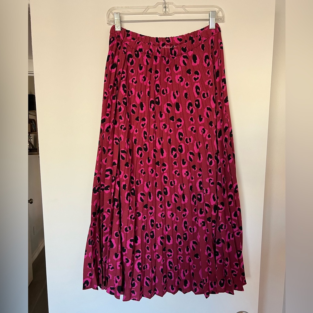 Pink cheetah print ruffled midi skirt